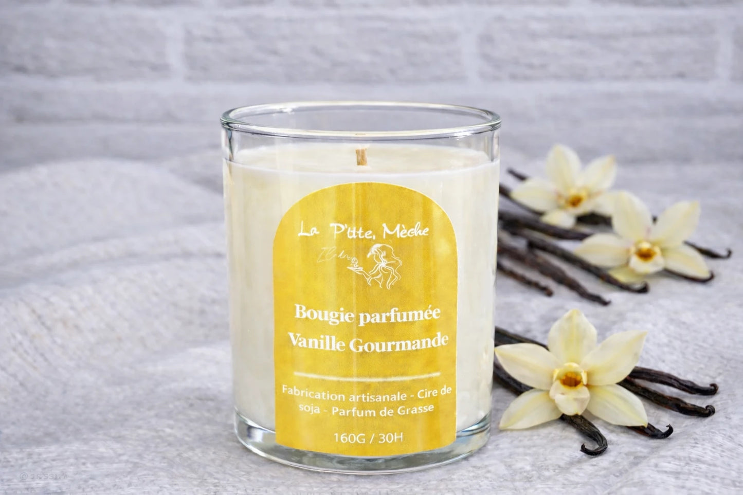 Bougie parfumée artisanale La P'tite Mèche senteur Vanille Gourmande, cire de soja et parfum de Grasse, 160g