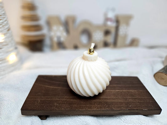 Bougie Moulée - Boule de noël