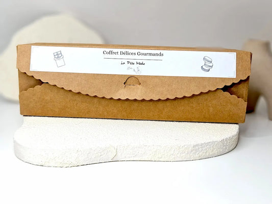 Coffret fermé Délices Gourmands, assortiment de fondants parfumés artisanaux en cire d'olive.