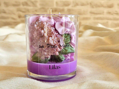 Grande bougie gourmande Lilas 190g, dégradé de violet et mauve, création artisanale.